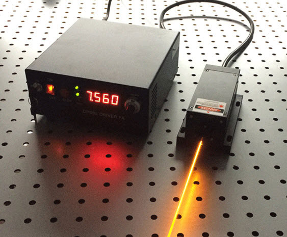 589nm 300mW~400mW 노란색 dpss laser CW Laser with Analog/TTL Modulation - Click Image to Close